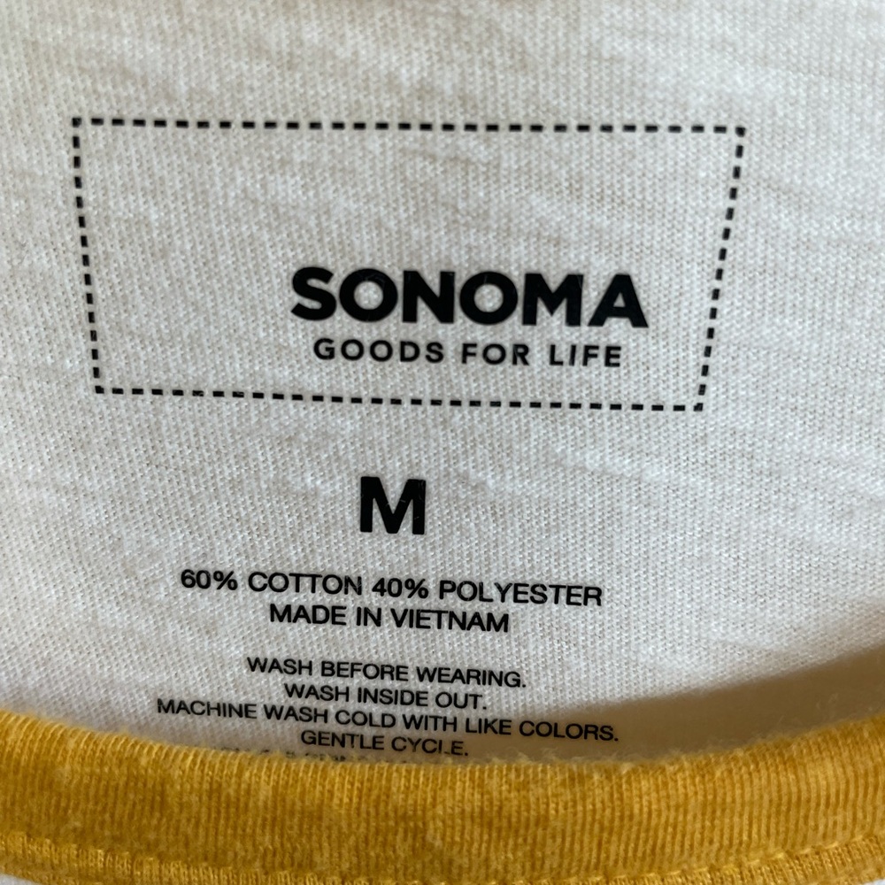 TShirt - Picture 2 of 2
